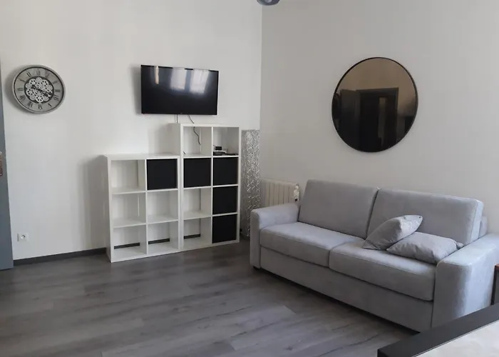 Curial Insolite Apartment *